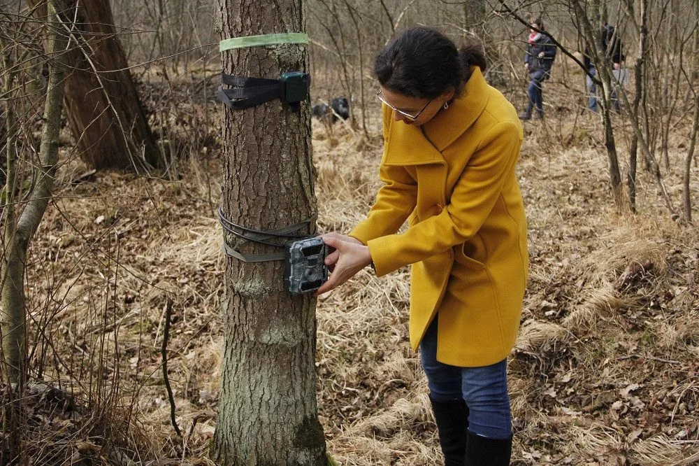 „Dochází tady k absurdním situacím, kdy se každý týden něco ztratí. Letos máme evidovanou škodu za 50 tisíc korun, loni to bylo celkem 70 tisíc korun,“ uvedla Kateřina Sam z biologického centra.