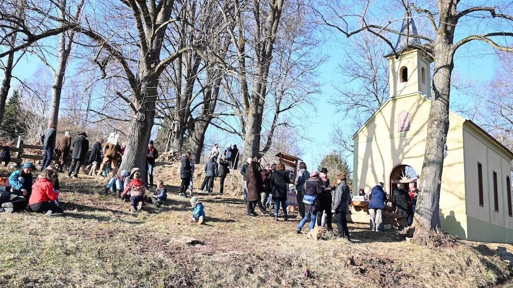 Spolku se podařilo opravit kapli svatého Josefa v původně sudetské obci u Volar