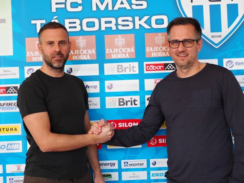 Předseda správní rady FCT Ondřej Dvořák (vlevo) a nový výkonný ředitel Martin Vozábal.