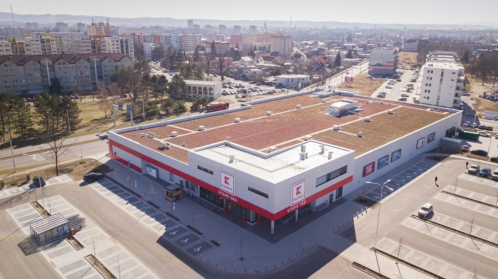 Kaufland mění České Budějovice. Otevřel ekologickou prodejnu a daruje jeden milion korun