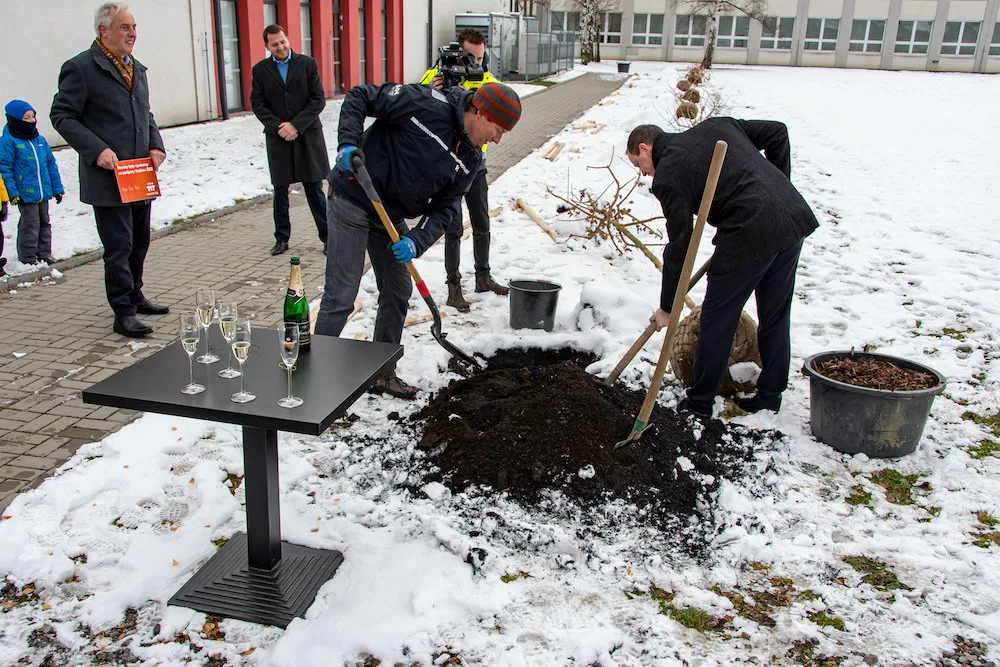 Vysokoškolský kampus v srdci Českých Budějovic se zazelenal