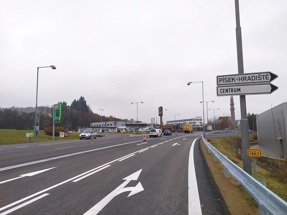 ŘSD začne znovu opravovat průtah Pískem. Práce začnou už v pondělí