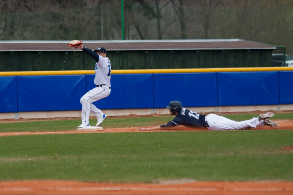 Hlubočtí baseballisté Martin Mužík a Jimmy Boyce jsou hráči týdne. V sobotu na Tempo Praha už s Kolumbijcem Kerminem
