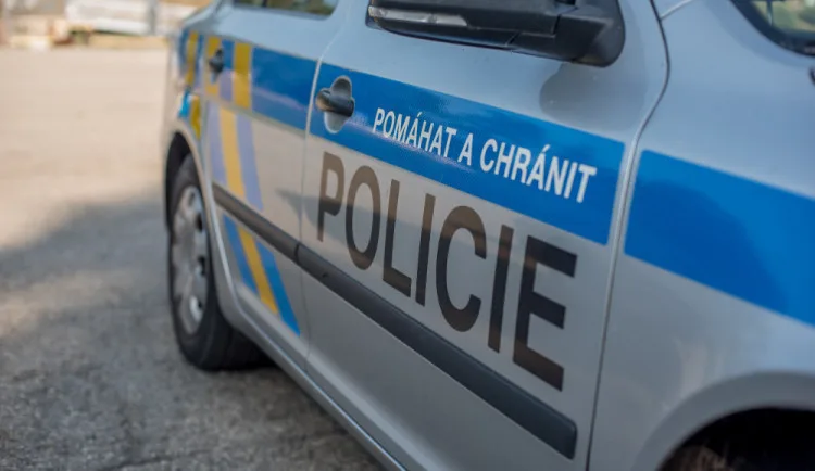 Policie už zná totožnost ženy, kterou našli lidé v Českých Budějovicích