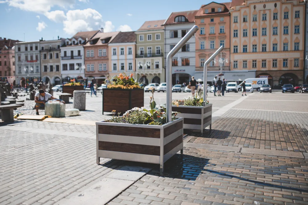 Ve městě přibývají další mlžítka. Upravovat jejich fungování podle počasí není jednoduché, říká město