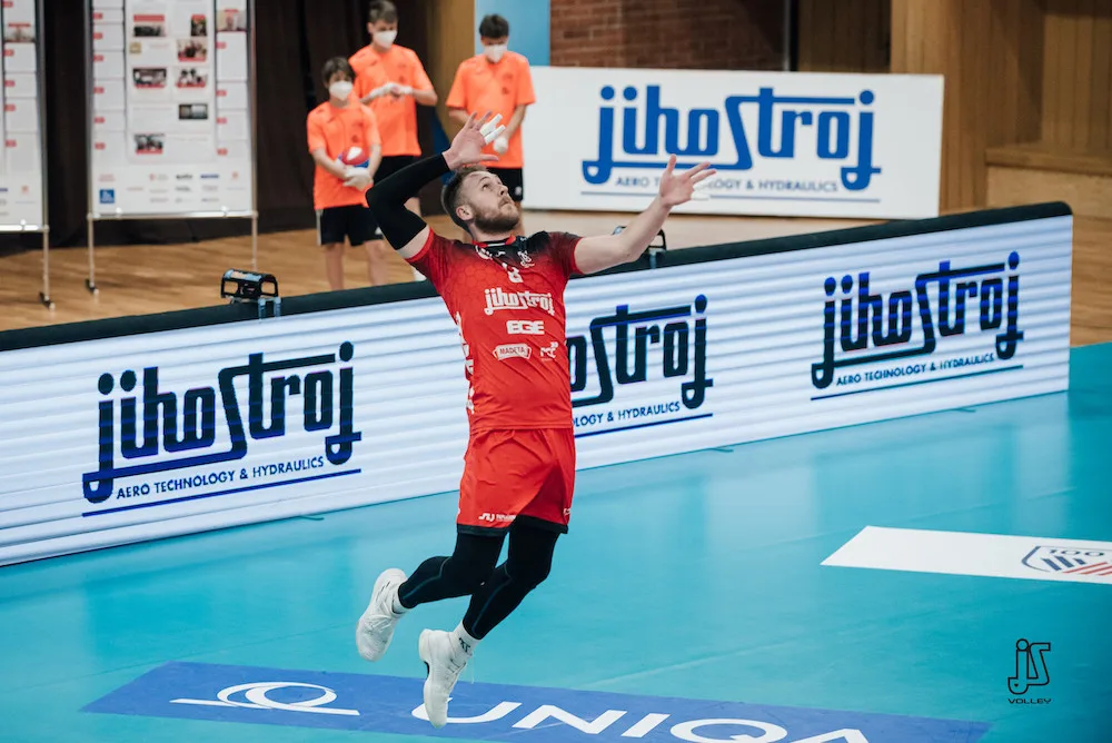 Peter Ondrovič