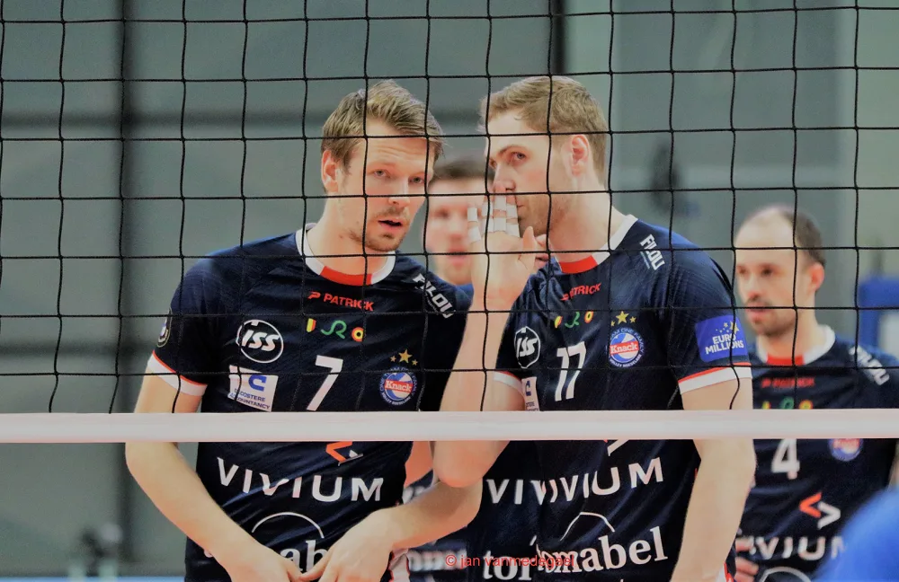 Nová posila Stijn van Schie (vlevo).