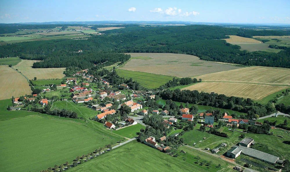 Vesnicí roku pro Jihočeský kraj se staly Albrechtice nad Vltavou. O titul soutěžilo 15 obcí