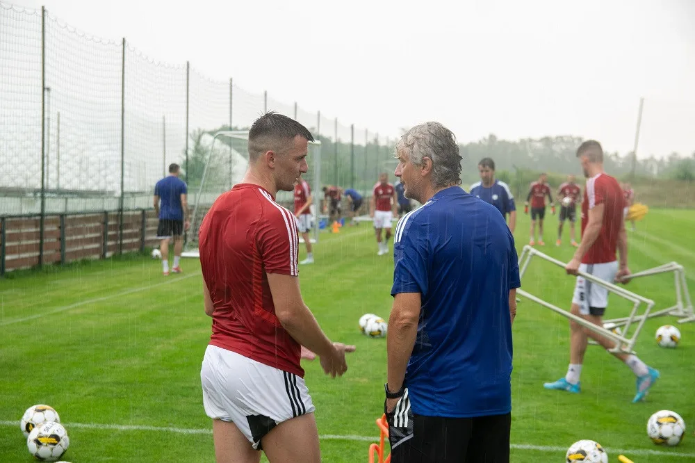 Nový trenér Dynama Jozef Weber (vpravo) a obránce Benjamin Čolić.