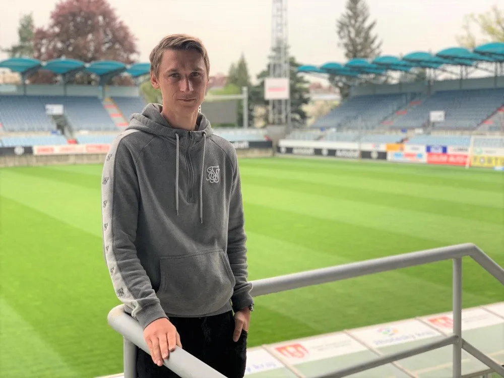 Pavel Novák jezdí za fotbalem do Rakouska. S klubem Donau Linz se chce vrátit do čtvrté ligy