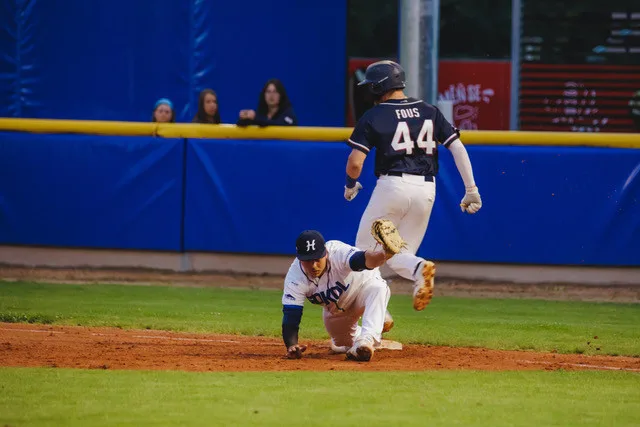 Sokol Hluboká porazil ve víkendové sérii Blesk Jablonec a s deseti body vede Nadstavbu o baseballovou Extraligu