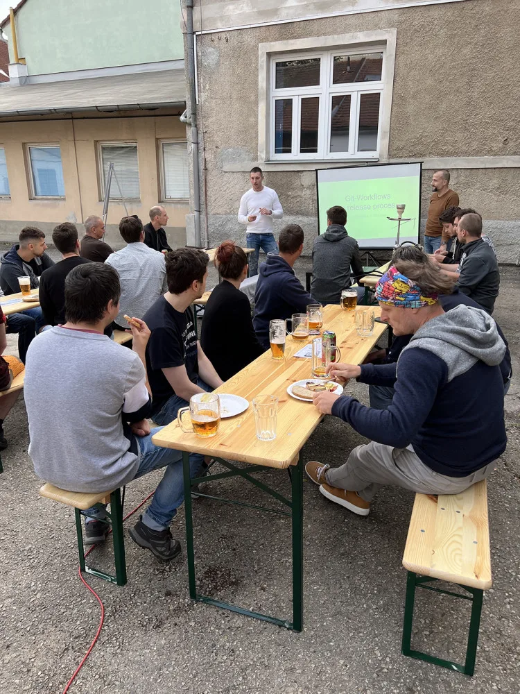 Již tento čtvrtek se uskuteční další ajťácká grilovačka. Tentokrát na téma Docker