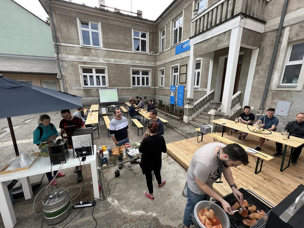Již tento čtvrtek se uskuteční další ajťácká grilovačka. Tentokrát na téma Docker