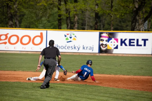 Na Hluboké pokračuje nadstavba o baseballovou Extraligu. Sokol hostí v pátek Kotlářku Praha