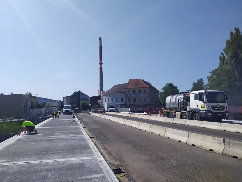 Od příštího týdne bude průjezdný most přes Volyňku ve Strakonicích