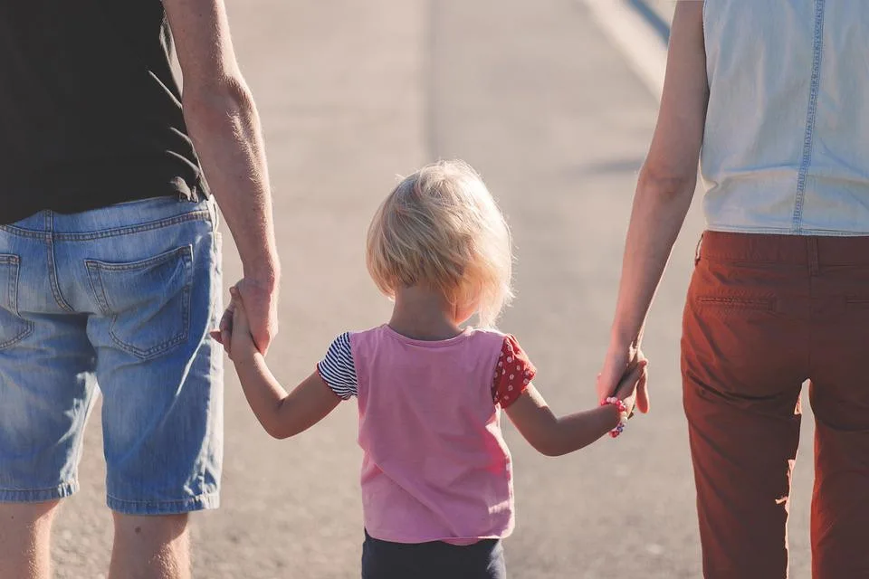 Kraj chce přispět rodinám a seniorům. Na pomoc se zdražováním a inflací vyčlenil 250 milionů korun