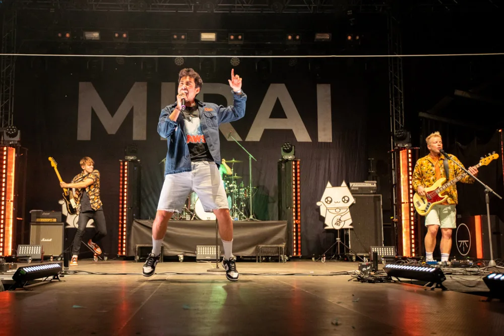 Hudební festival Hrady CZ rozezní Rožmberk nad Vltavou s kapelami Rybičky 48, Chinaski či Divokej Bill