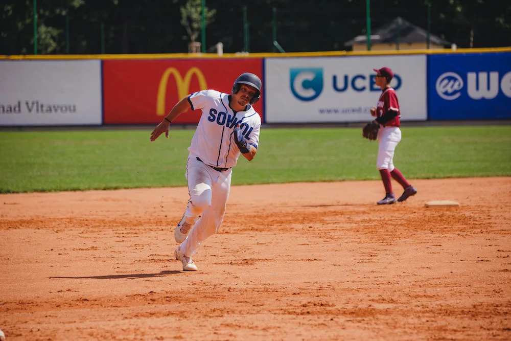 Sokol Hluboká přehrál Olympii Blansko a Skokany Olomouc a zvládl při tom i tři homeruny v řadě