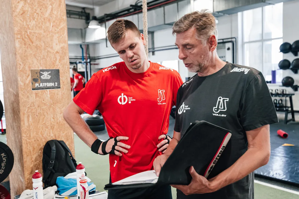 Jihostroj zahájil přípravu. Do Sportovní haly ale bude moci až v září