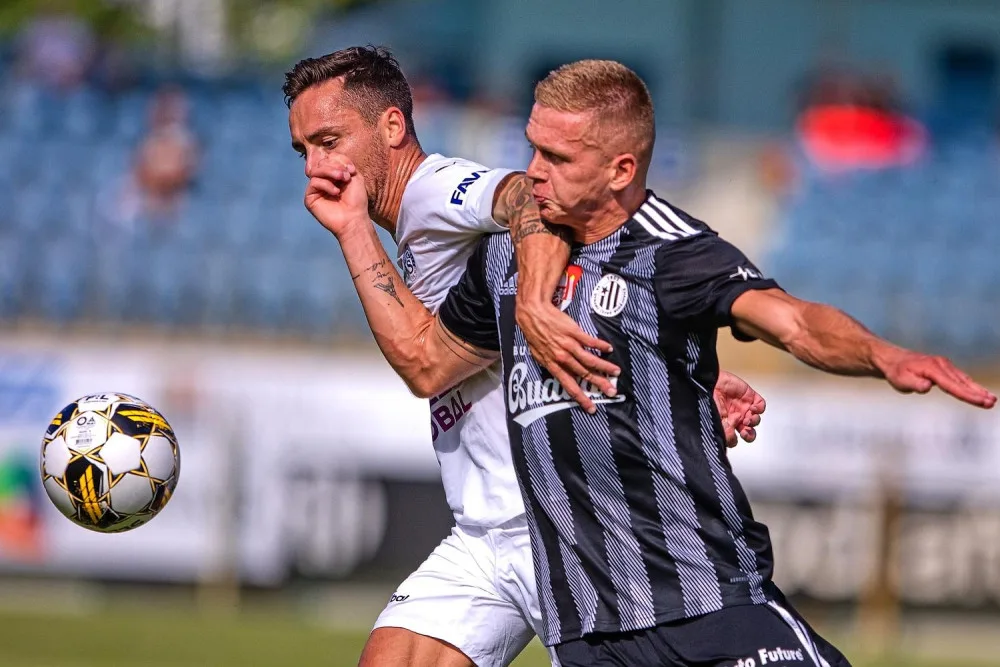 Třetí zápas, čtvrtý bod. Dynamo remizovalo se Slováckem