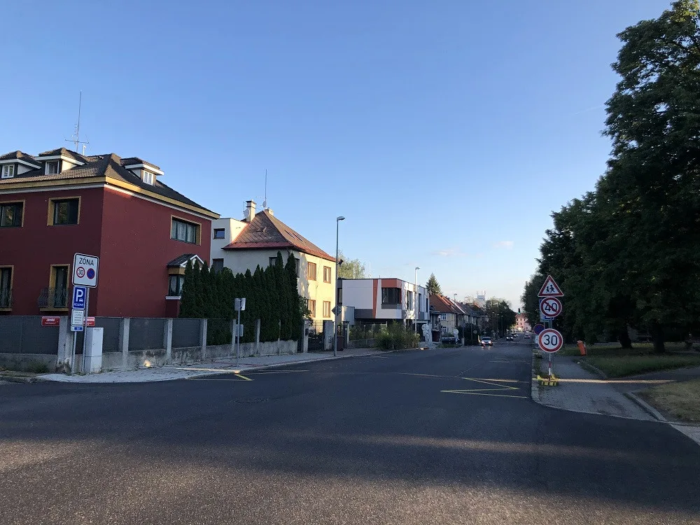 Ulice Boženy Němcové v Českých Budějovicích.