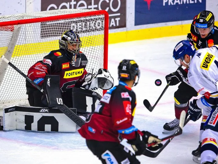 Hokejisté Sparty vyhráli v prodloužení v Českých Budějovicích, rozhodl Řepík