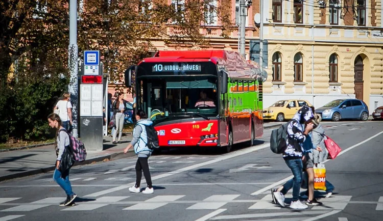 Platy v budějovické MHD by mohly příští rok stoupnout o 15 procent