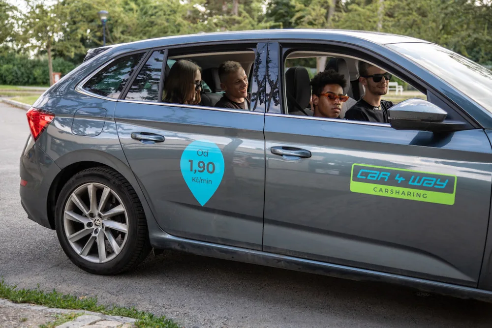 Nová pobočka společnosti Car4way je součástí autosalonu Hyundai centrum v Českých Budějovicích.