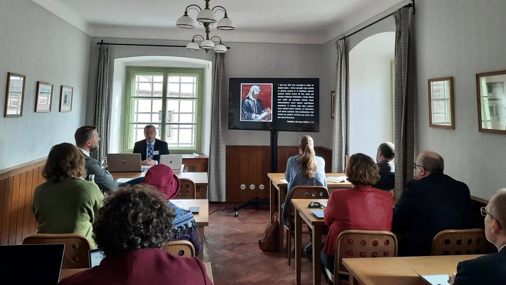 Romanisté z českých a kanadských univerzit se setkali na Quebeckých dnech v Českém Krumlově