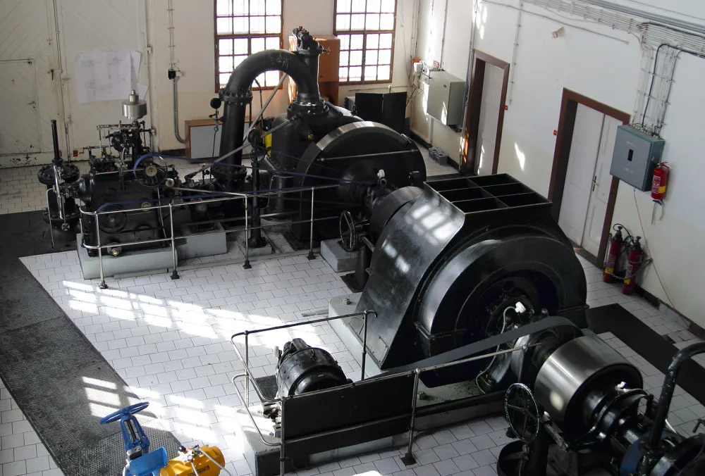 Stavbu naší nejstarší přečerpávací elektrárny pod šumavským Černým jezerem doprovázely tragické nehody