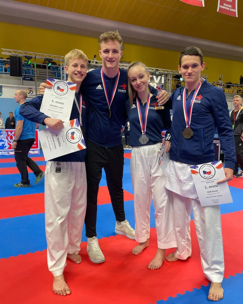 Medailová jízda na mistrovství ČR! TJ Karate České Budějovice je opět nejúspěšnějším klubem