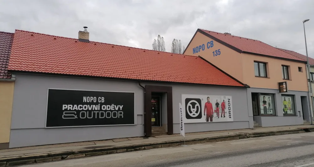 Montérky z Českých Budějovic. Rodinná firma NOPO vyrábí pracovní oblečení už 30 let