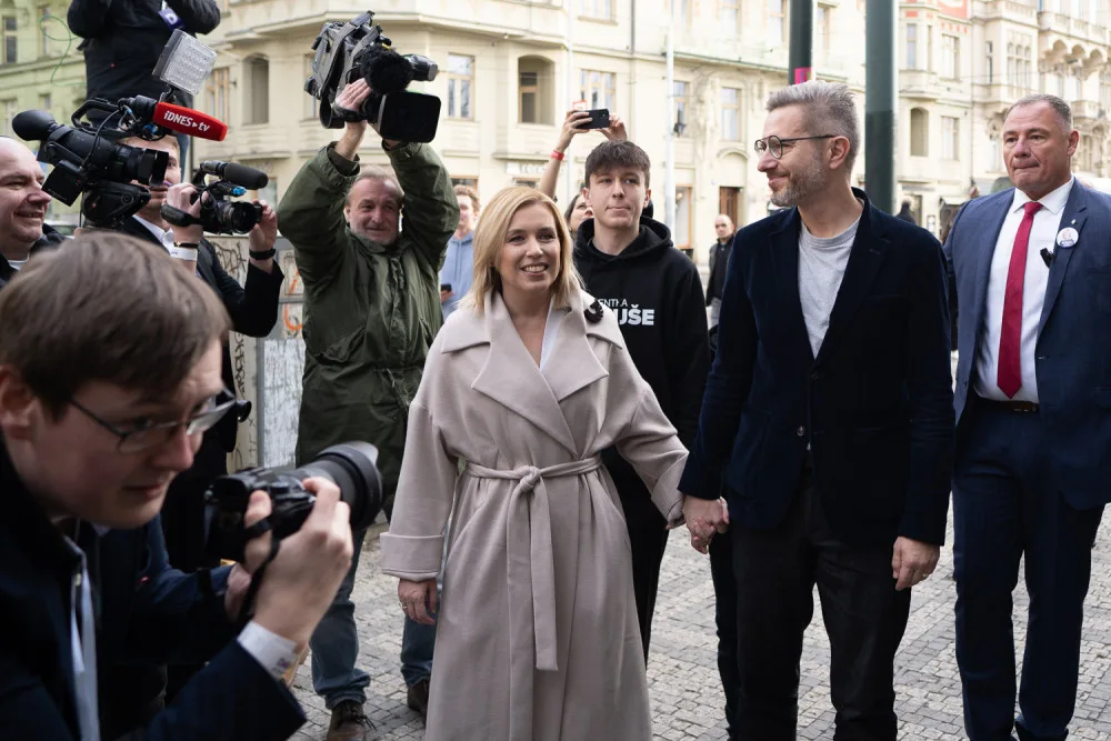 První kolo prezidentské volby vyhrál Petr Pavel, Babiše předstihl v závěru. Ten na sebe čeká kompro