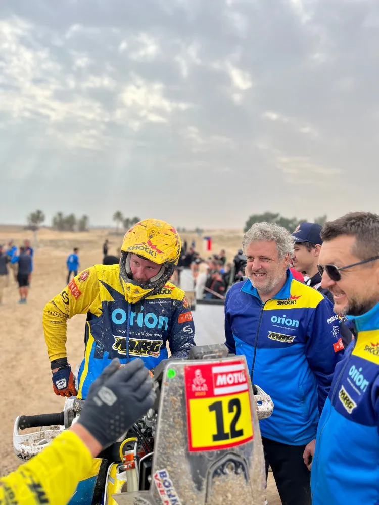 Budějčák Michek dokončil legendární Dakar na jedenácté místě. Je to něco výjimečného, raduje se