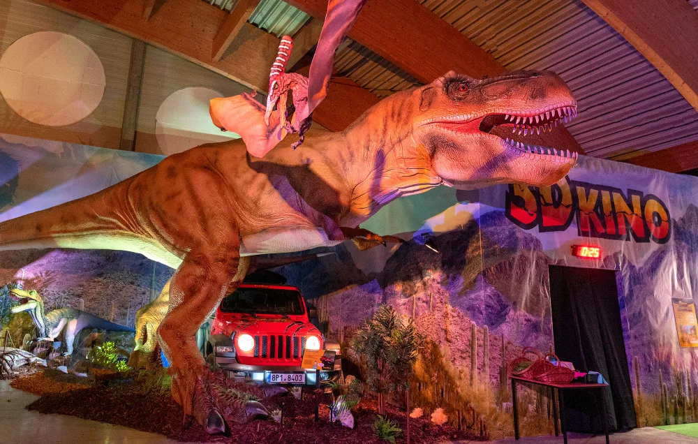 Dinosauři se v roce 2023 vrací do Českých Budějc