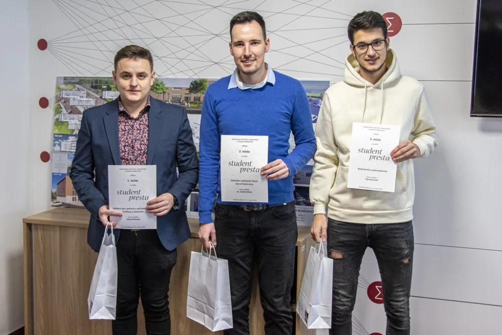 Bydlení pro seniory i autoservis – studenti VŠTE představili své projekty v soutěži PRESTA