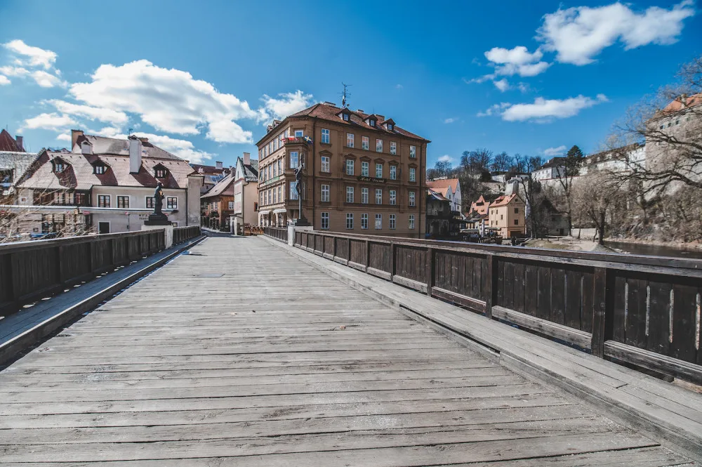 Krumlov připravuje opravy mostů. Čtyři jsou podle města ve špatném stavu