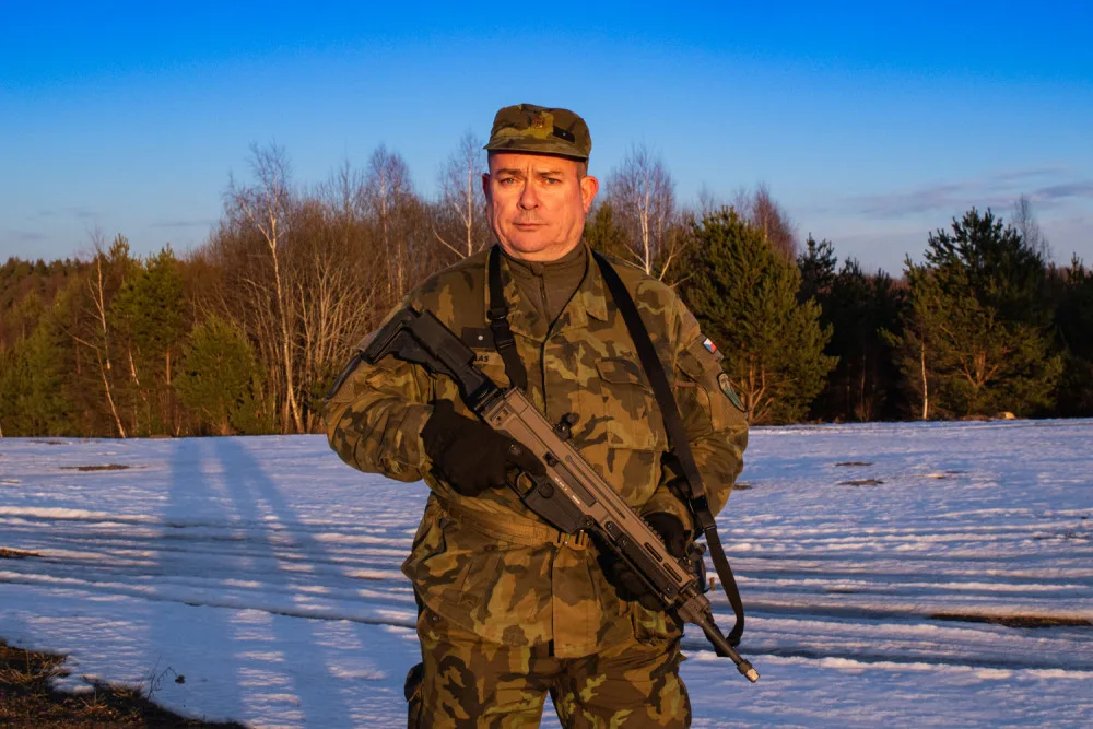 V minulém životě jsem byl asi tuleň, říká voják aktivních záloh Pavel Kaas.