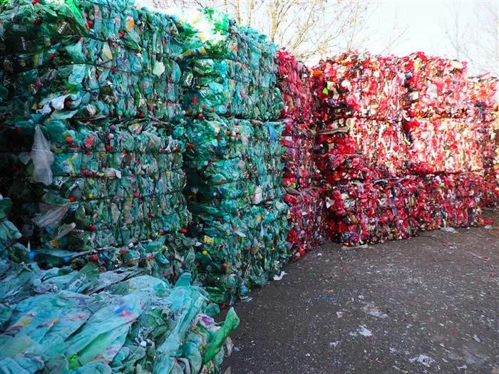 Obyvatelé Tábora loni vytřídili 1500 tun odpadu. Téměř polovinu tvořil papír