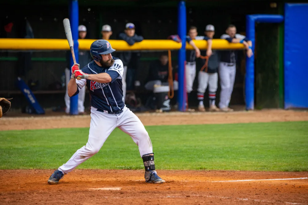 Odstartovala baseballová Extraliga. Sokol Hluboká přivezl z Ostravy cenný bod, v sérii remizoval s Arrows Ostrava