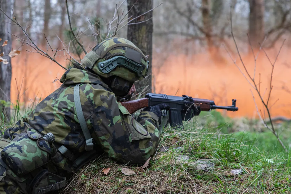 Ze záložní jednotky už za rok k profesionální armádě. Ve strakonické jednotce běžný scénář