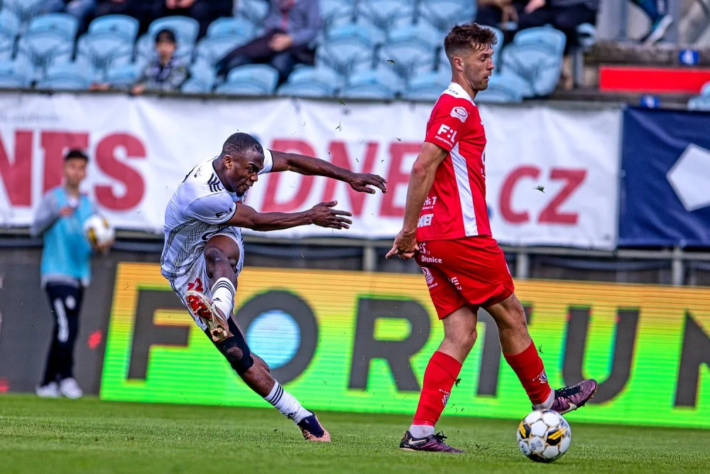Dynamo porazilo Pardubice a má jistotu záchrany