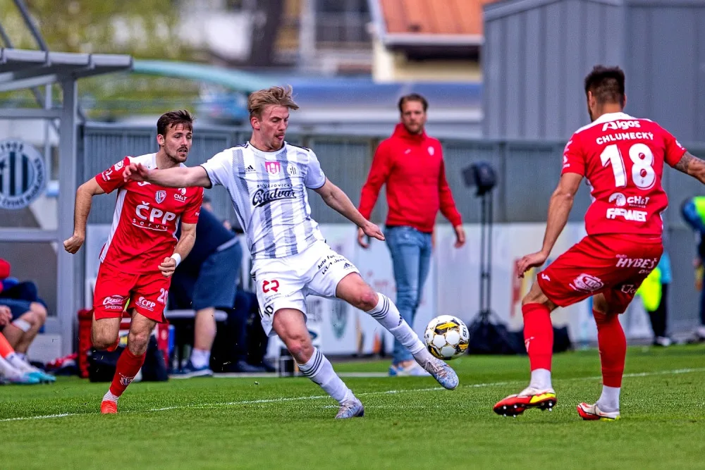 Dynamo porazilo Pardubice a má jistotu záchrany
