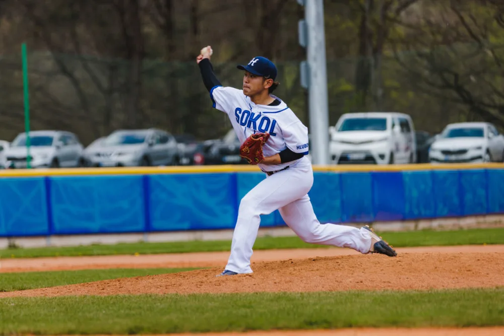 Sokol vybojoval bod v sérii s  Třebíč Nuclears  v nastavení posledního utkání a v baseballové Extralize drží třetí místo
