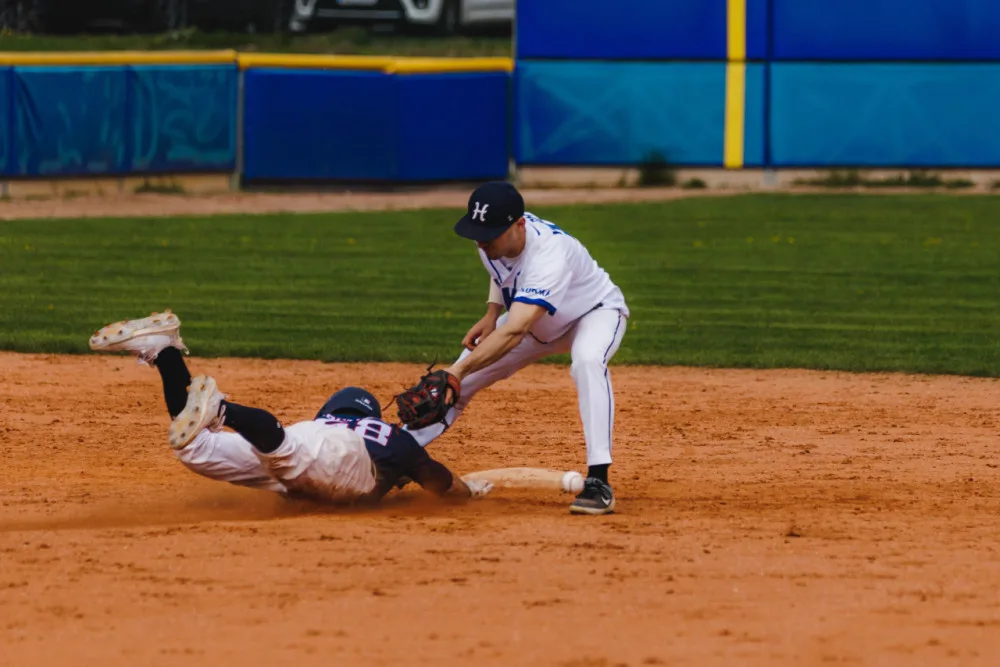 Sokol vybojoval bod v sérii s  Třebíč Nuclears  v nastavení posledního utkání a v baseballové Extralize drží třetí místo