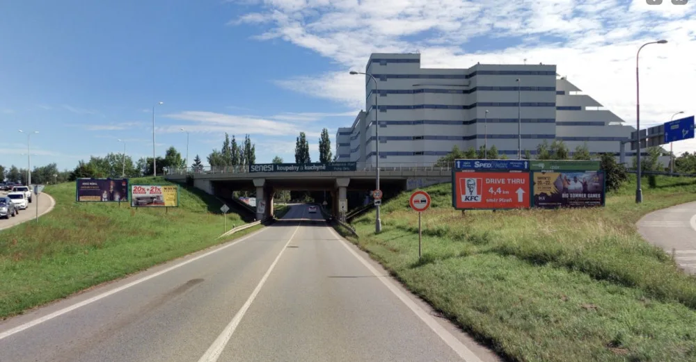 Takto vypadala silnice v minulosti. Foto: facebookový účet Tomáše Holuba