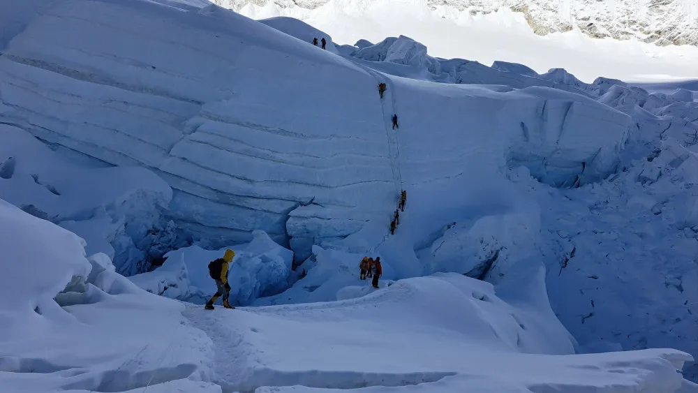 Fronty na vrchol jsem neviděl, říká teprve druhý jihočeský pokořitel Everestu Martin Jáchym