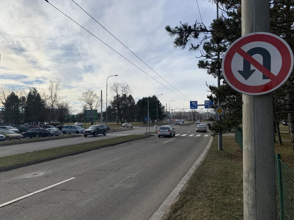 Strakonickou čeká rekonstrukce.