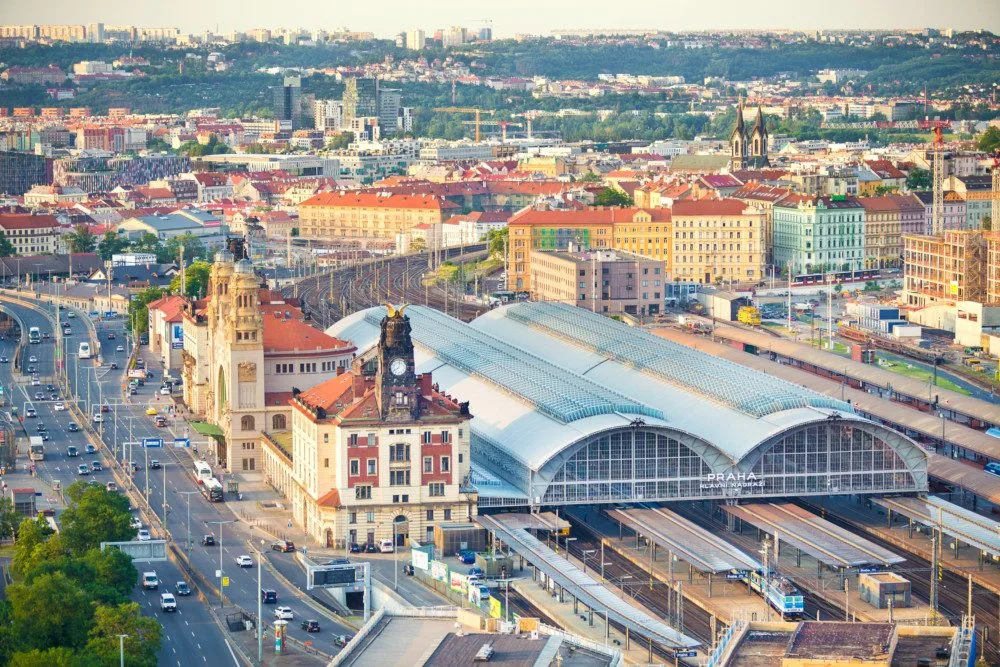 Rekonstrukce zastřešení haly žst. Praha hl. n., fáze II.           Foto: David Jančík © Ministerstvo dopravy