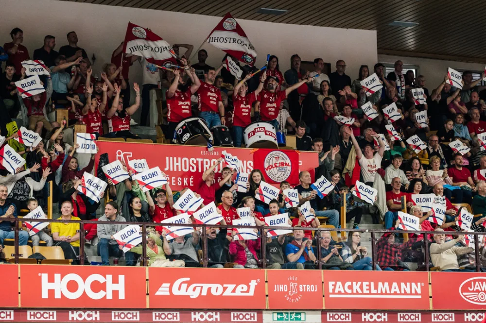 Fanoušci Jihostroje si užijí atmosféru Ligy mistrů.